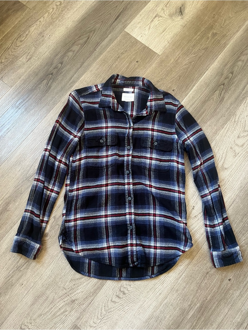 American Eagle Navy, Red & White Plaid Flannel. Women.